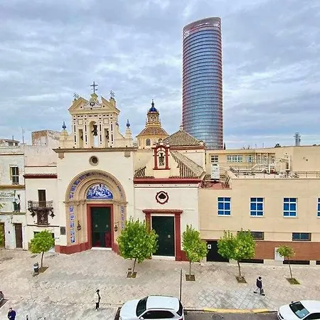 Appartement Atico Triplex En Pleno Triana